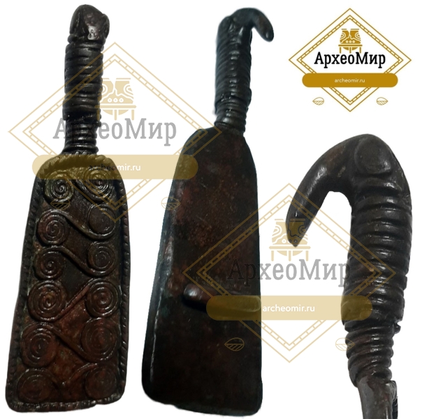 Колчанный крюк скифский звериный стиль
