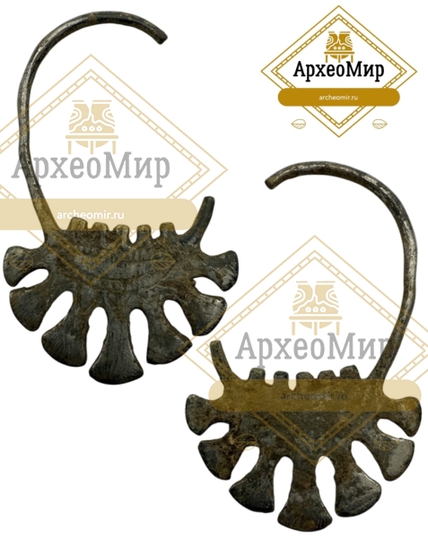 Семилопастное височное кольцо