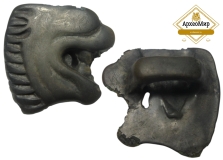Бляшка голова хищника, скифский звериный стиль