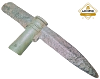 Биметаллический клевец (сагарис) с "Гифоном" скифская культура